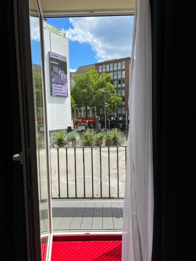 Palm Premium & Hotel Dusseldorf